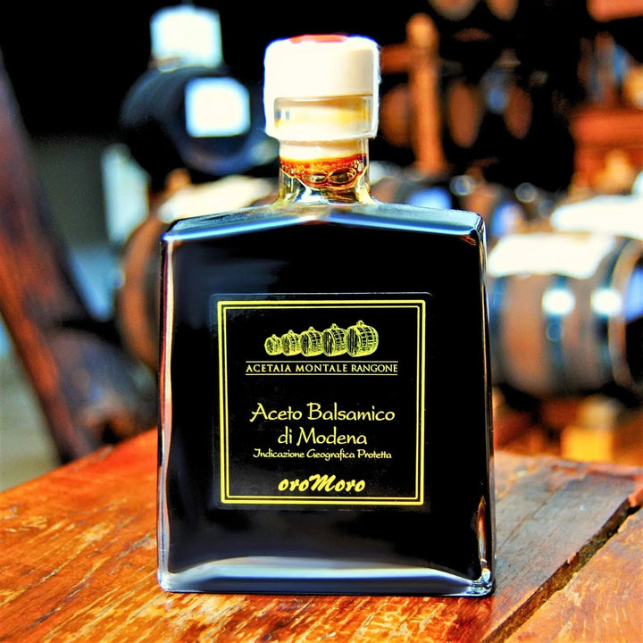 Bottle of Aceto Balsamico di Modena IGP Oromoro 250ml with quality seal and description