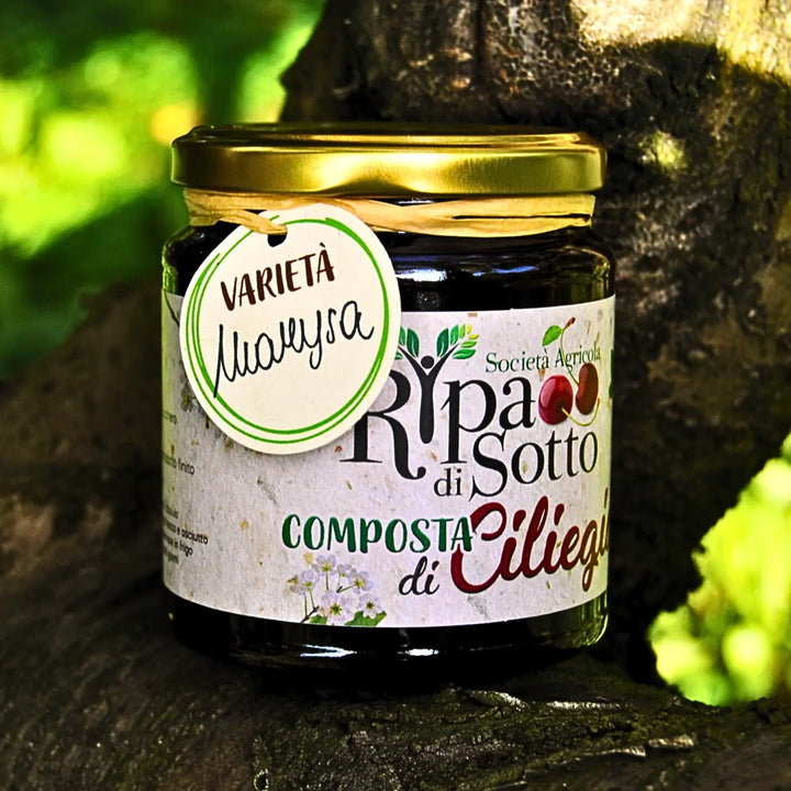 Glass jar of Composta di Ciliegia Marysa cherry compote 320g with natural ingredients and nutritional info