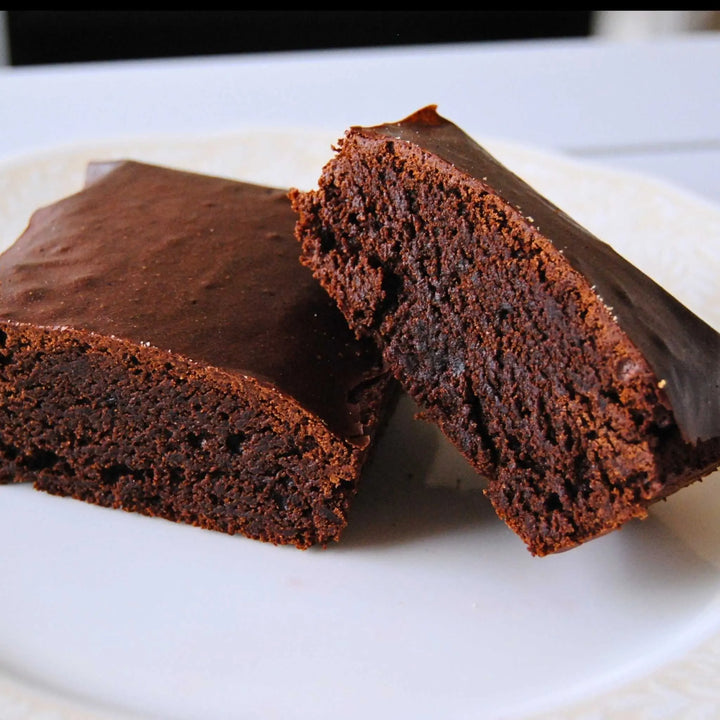 Torta Modena “Modna” chocolate cake with almonds and rum flavor, 250g traditional Italian dessert